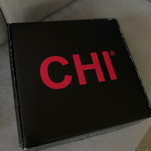 CHI Spin N Curl - Never Used - Picture 2 of 2